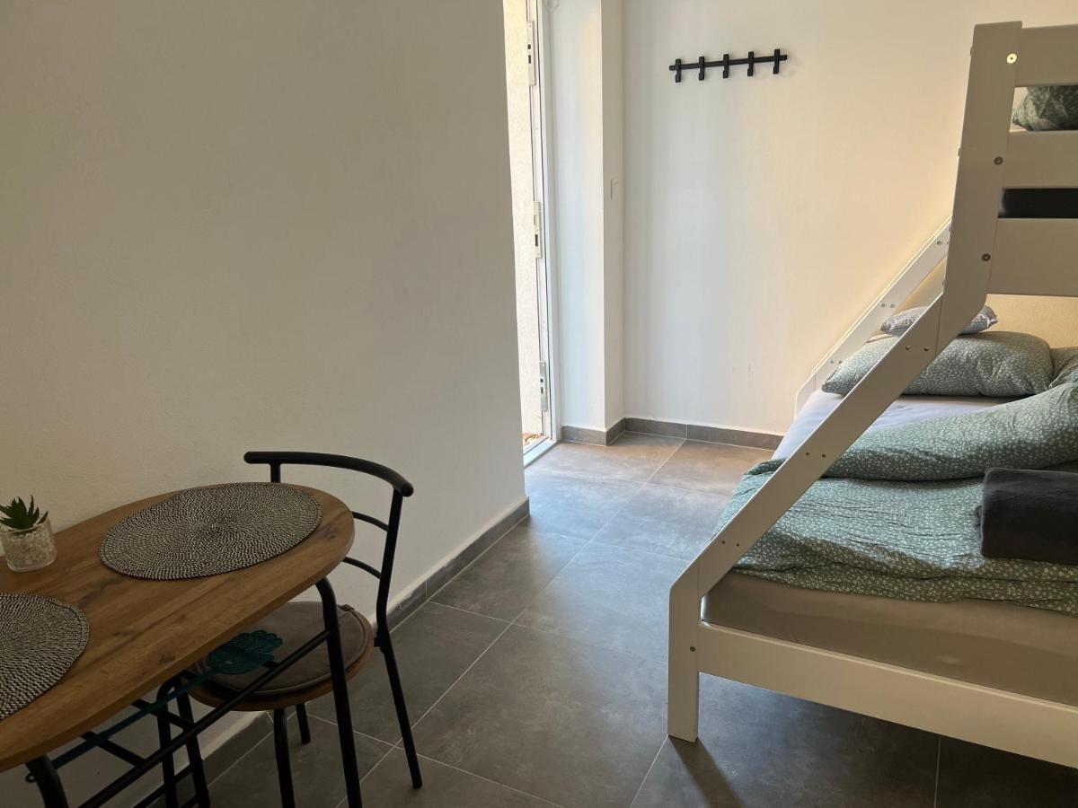 Hobiti Apartman - Bilbo Černá v Pošumaví Kültér fotó