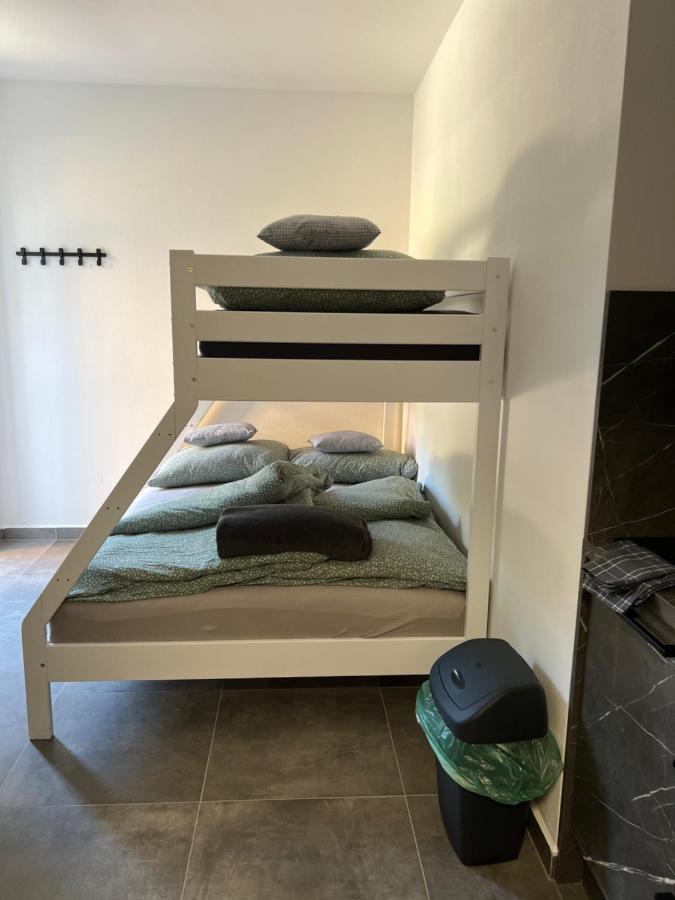 Hobiti Apartman - Bilbo Černá v Pošumaví Kültér fotó